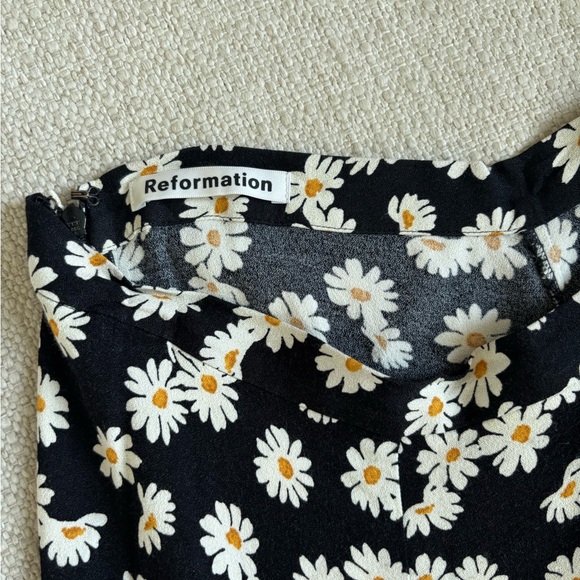 Reformation Navy Daisy Skirt - Picture 5 of 5